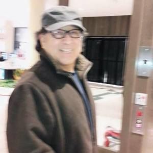 Meet your Posher, Marcos